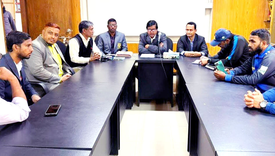 কুমিল্লায় প্রাইম ব্যাংক জাতীয় স্কুল ক্রিকেট টুর্ণামেন্ট আয়োজনে প্রস্তুতি সভা
